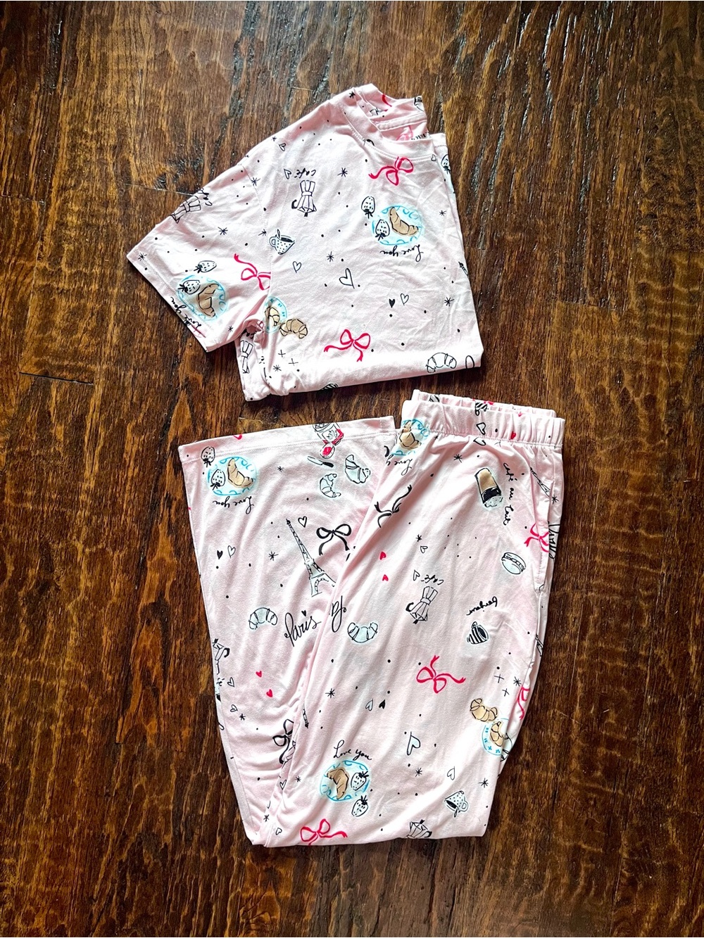 Dreamy Soft Pink Paris Cafe Themed Pajama Set Size XS 0-2